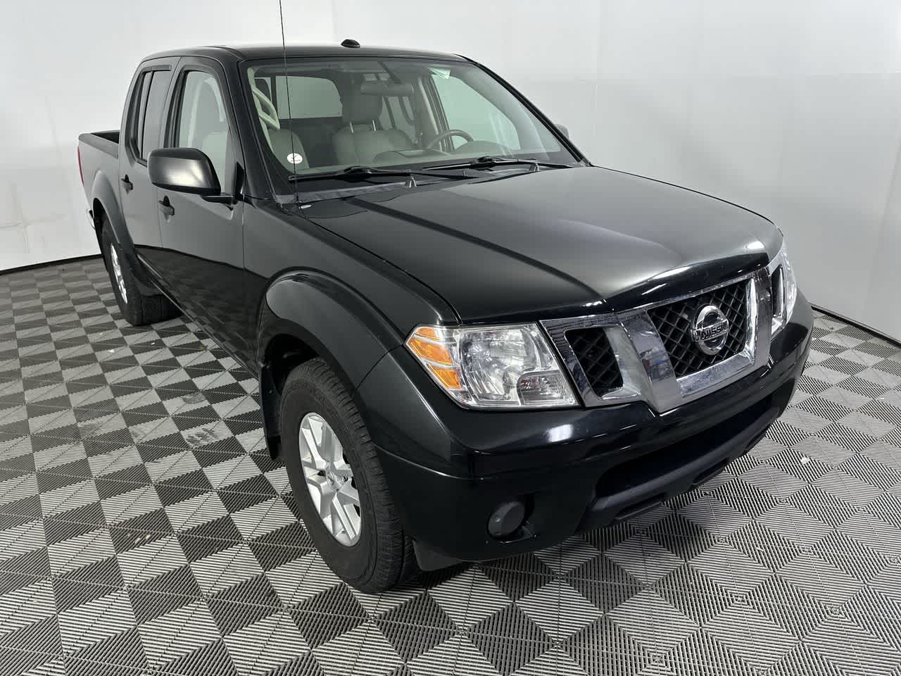 2017 Nissan Frontier SV V6