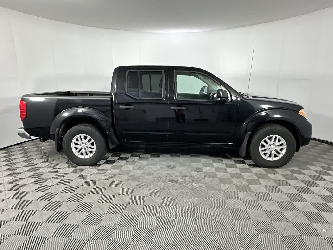 2017 Nissan Frontier SV V6