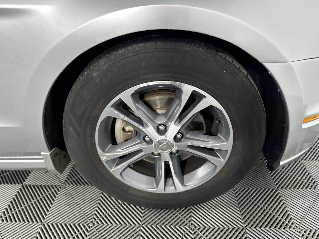 2014 Ford Mustang V6 Premium