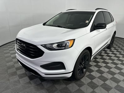 2022 Ford Edge SE