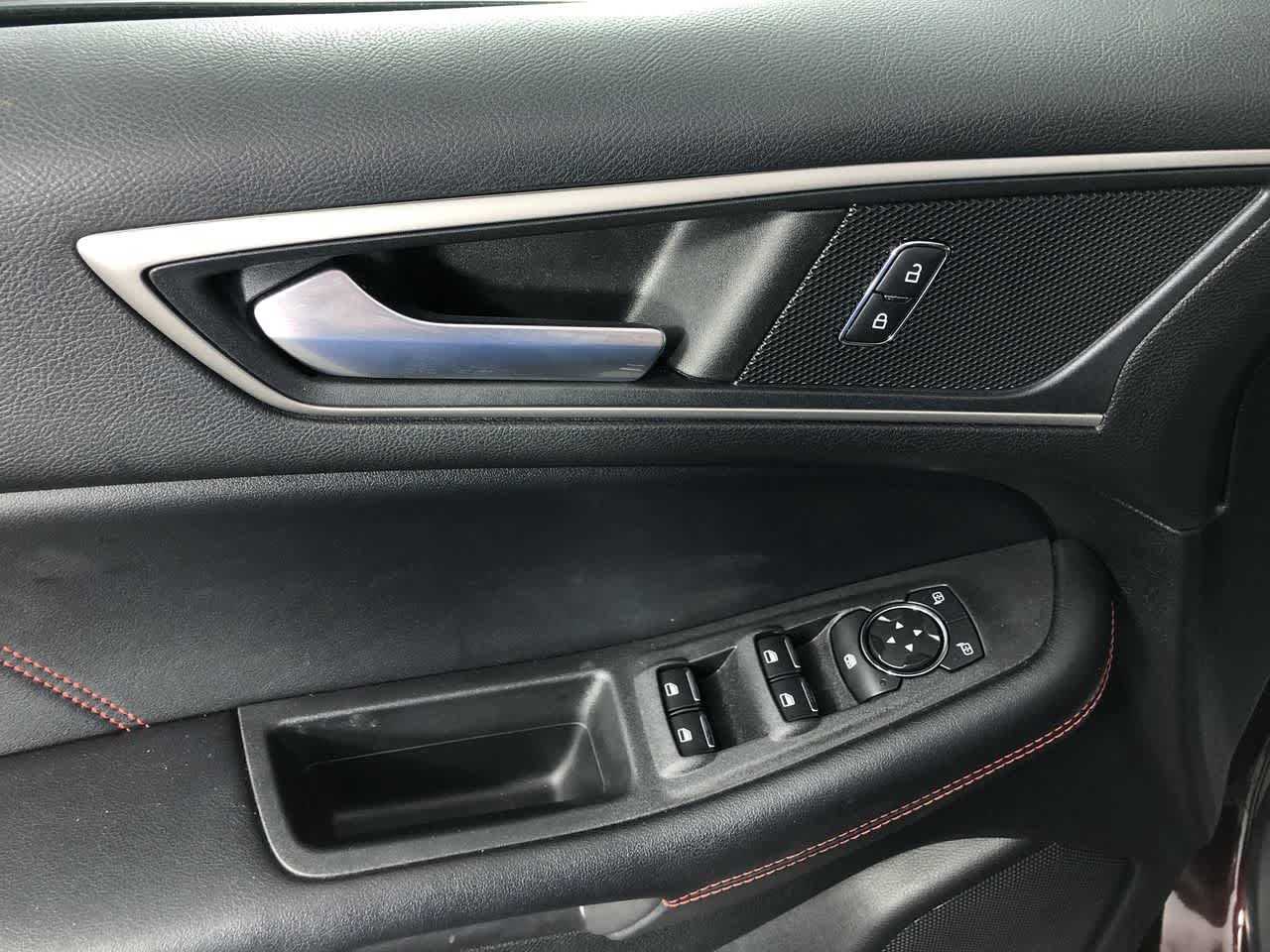 2022 Ford Edge ST-Line