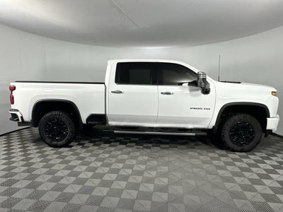 2022 Chevrolet Silverado 2500HD High Country