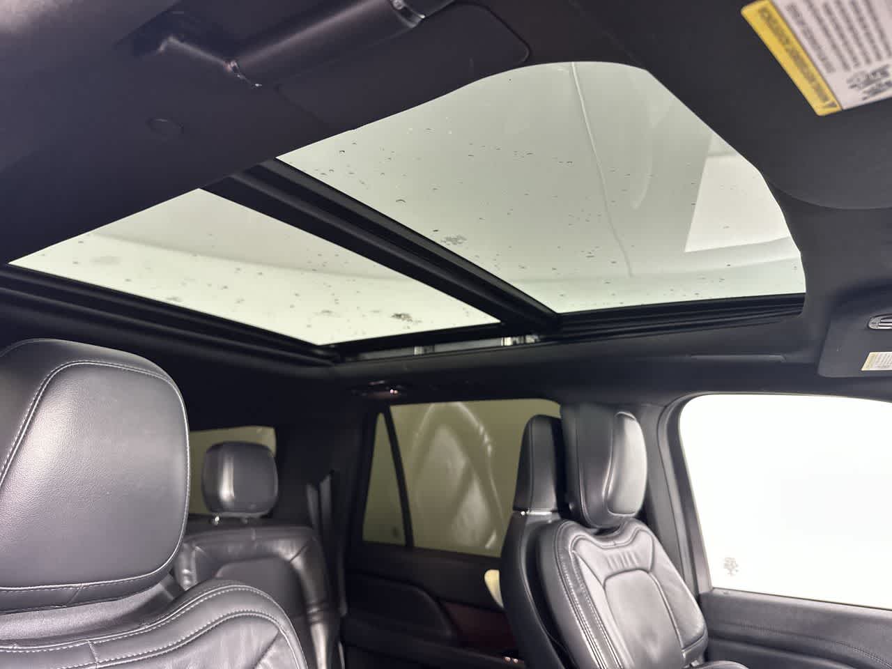 2022 Lincoln Navigator L Reserve