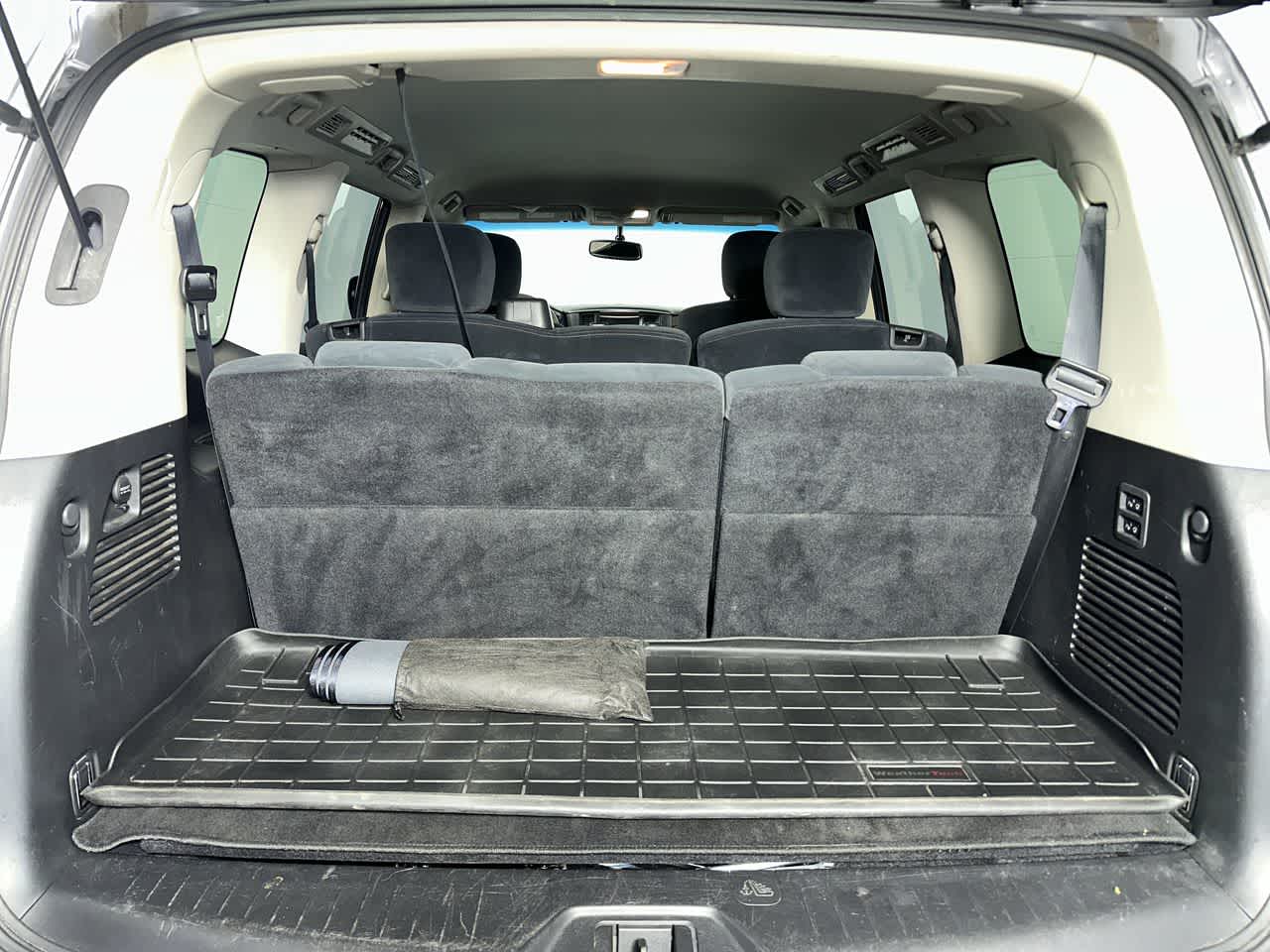 2017 Nissan Armada SV