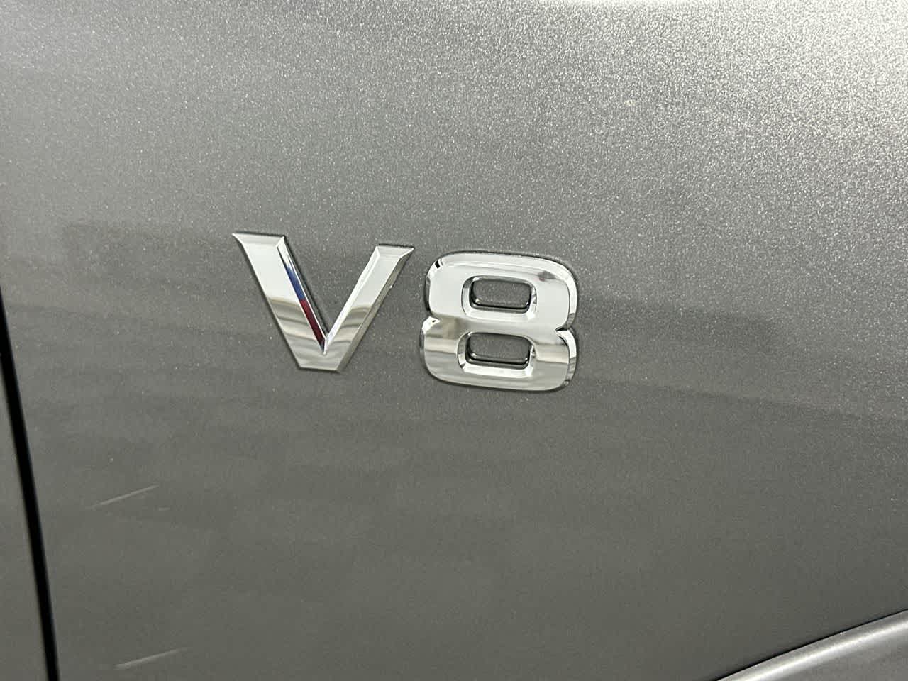 2017 Nissan Armada SV