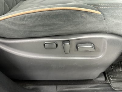 2017 Nissan Armada SV