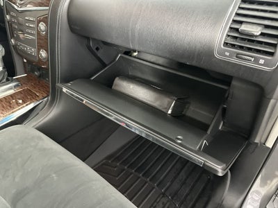 2017 Nissan Armada SV