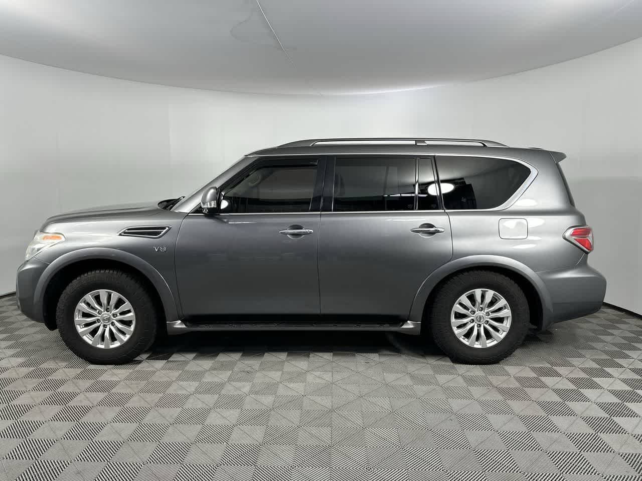 2017 Nissan Armada SV