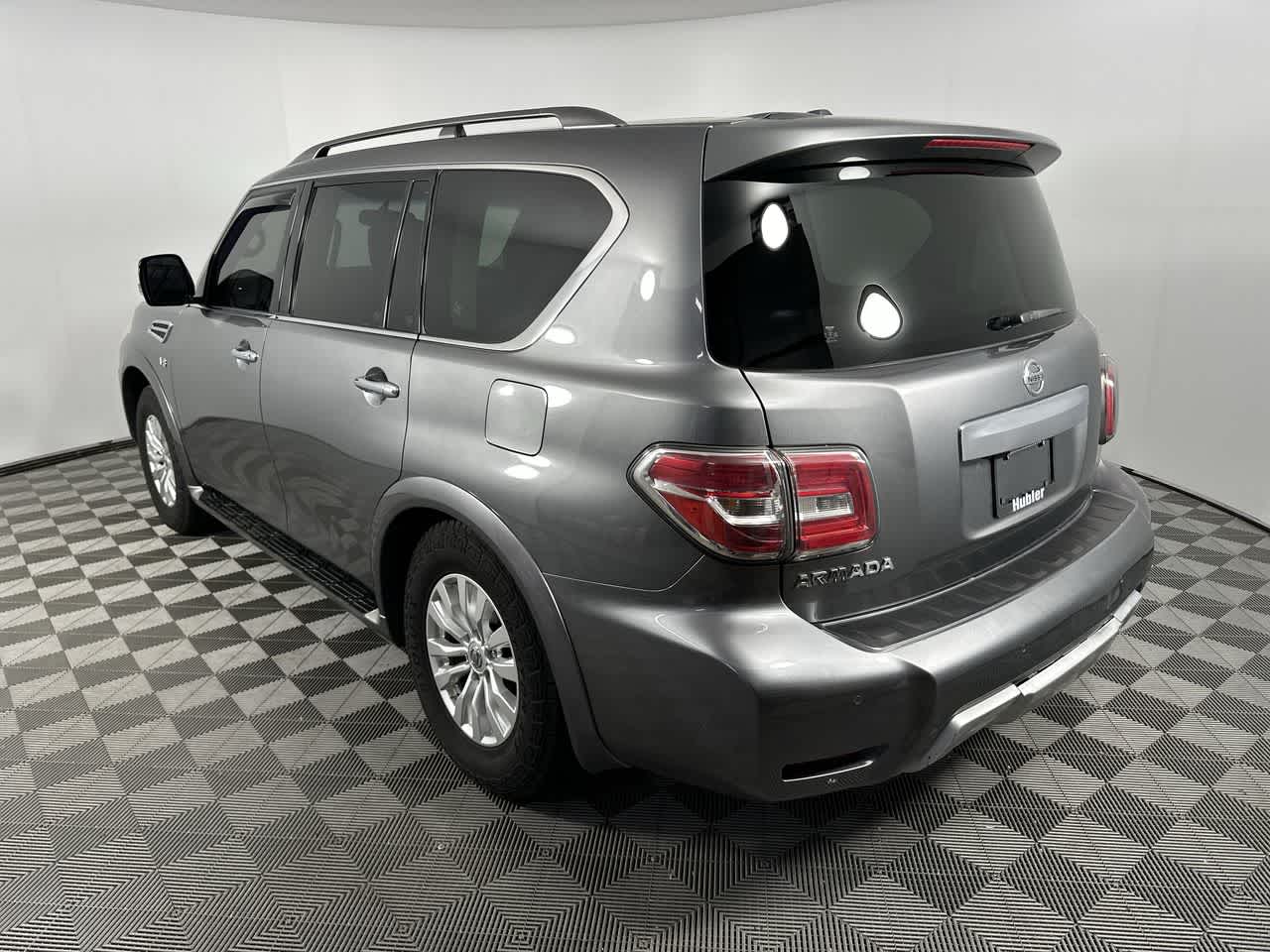 2017 Nissan Armada SV