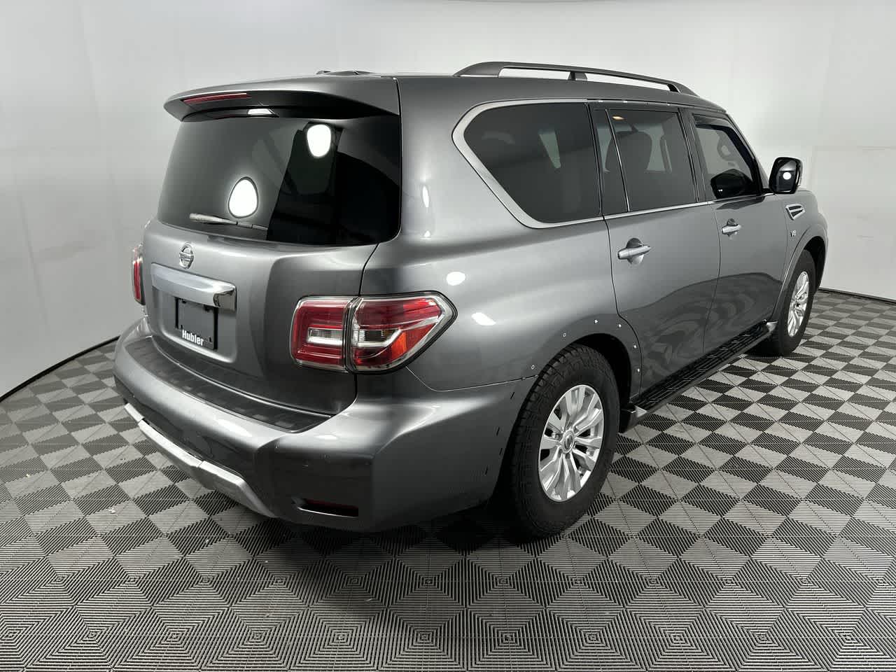 2017 Nissan Armada SV