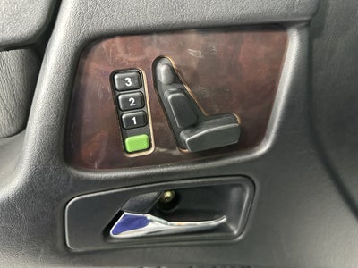 2004 Mercedes-Benz G-Class 5.0L